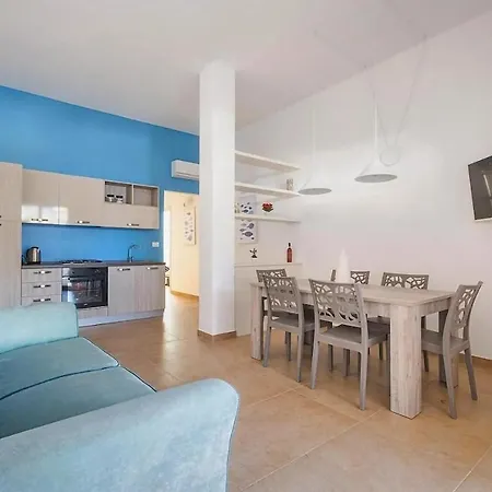 Casa Isidoria Fronte Mare Sant Isidoro (Apulia)